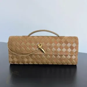 Bottega Veneta Andiamo Clutch Bag | Luxury Intrecciato Leather Clutch | Bottega Veneta Official - Luxury Master Copy Dubai